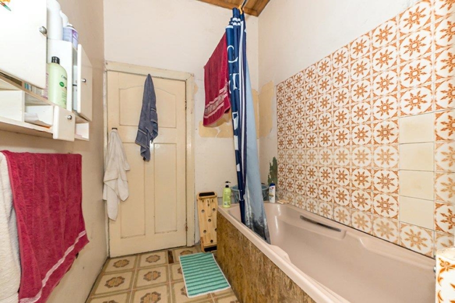 2 Bedroom Property for Sale in Lansdowne Western Cape